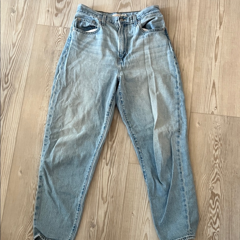 Levi's High Loose Taper